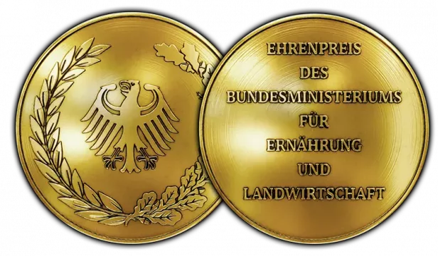 medaille-bundesehrenpreis-gold-maxlrainer-02-0f24a24d.webp